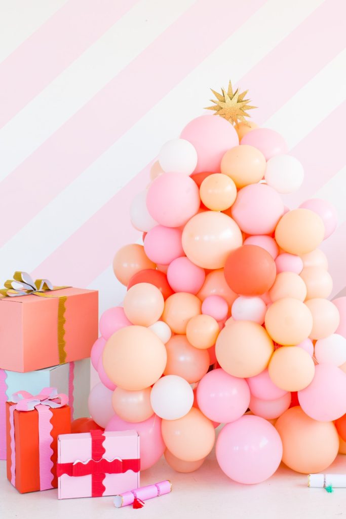 Christmas tree ideas - holiday decoration ideas - holiday decor ideas